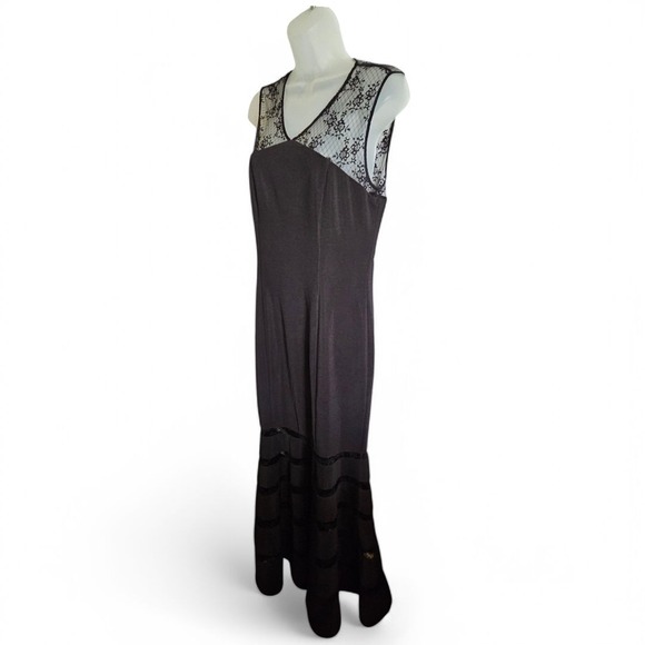JS Collections Black Sleeveless Vee Neck Lace Illusion Mermaid Gown Size 10 EUC - Picture 5 of 15